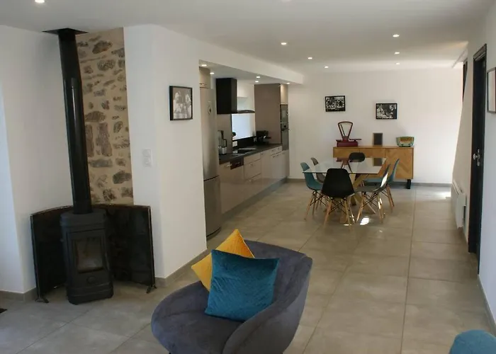 La Cazarie - Babyfoot, Table Pong Pong, ,sejour Patrimoine, Nature,sportif Ferienhaus Saint-Martin-Laguépie