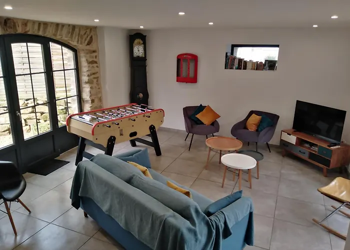 La Cazarie - Babyfoot, Table Pong Pong, ,sejour Patrimoine, Nature,sportif Ferienhaus *